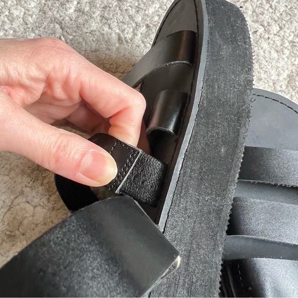 ASOS: Three Vamp Strap Black Leather Ankle Closure Platform Sandals Size 9W - Picture 4 of 8